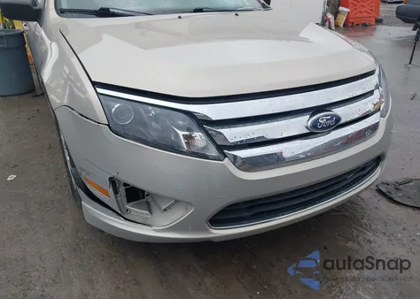 2010 Ford Fusion S из США, поврежденный, VIN 3FAHP0GA7AR411397